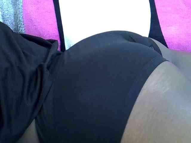 Sweetpie51 webcam
