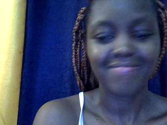 Sweetpie51 webcam