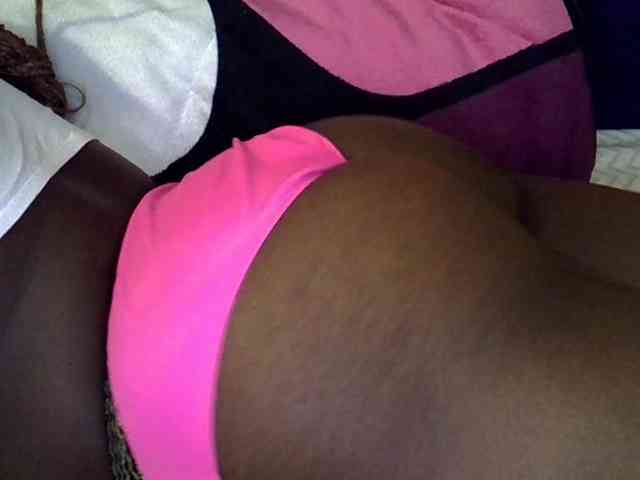 Sweetpie51 webcam