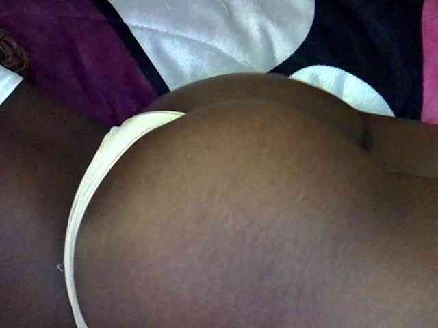 Sweetpie51 webcam
