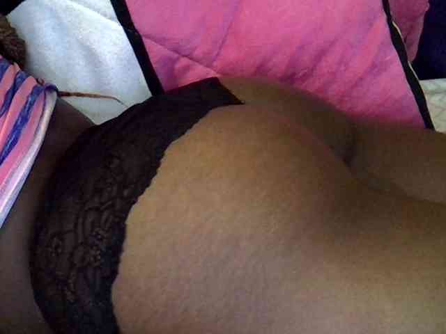 Sweetpie51 webcam