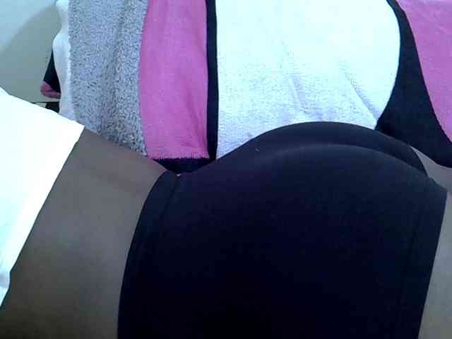 Sweetpie51 webcam