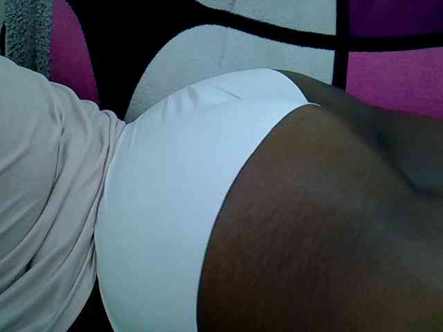 Sweetpie51 webcam