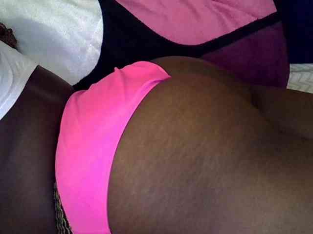 Sweetpie51 webcam