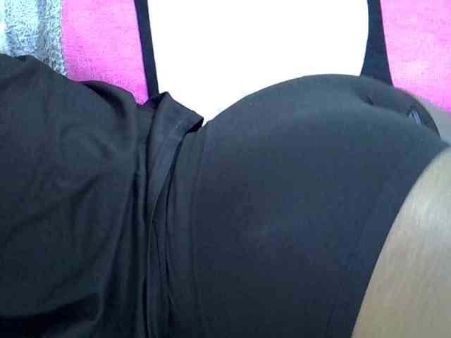 Sweetpie51 webcam