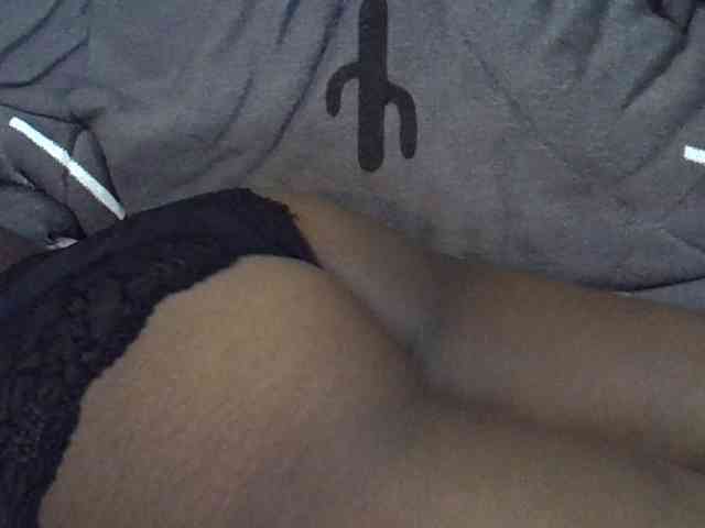 Sweetpie51 webcam