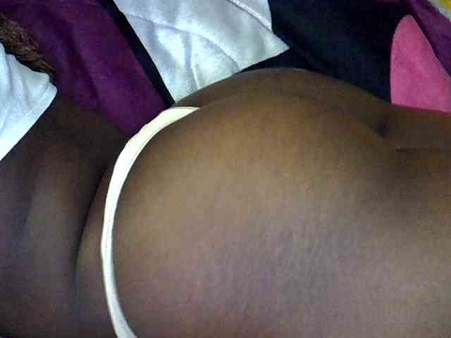 Sweetpie51 webcam