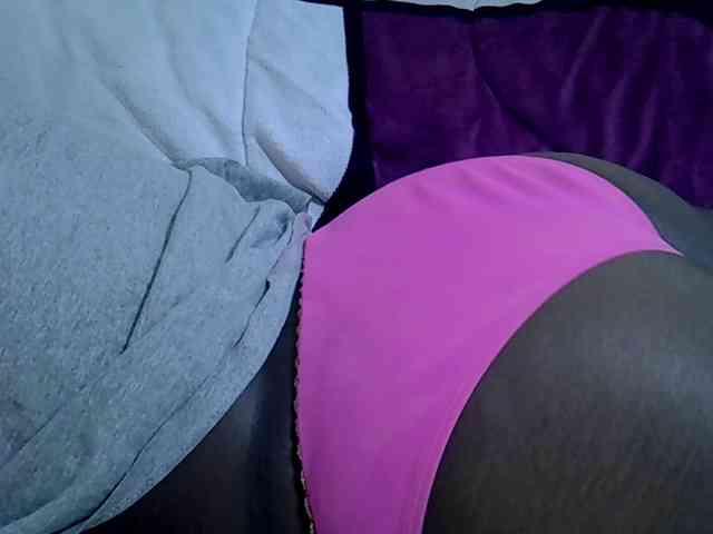 Sweetpie51 webcam