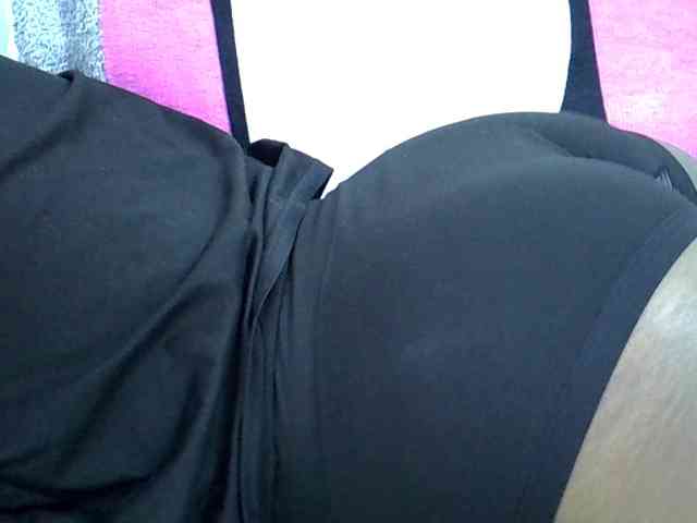 Sweetpie51 webcam