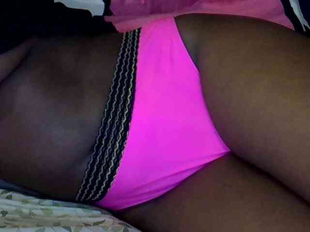 Sweetpie51 webcam