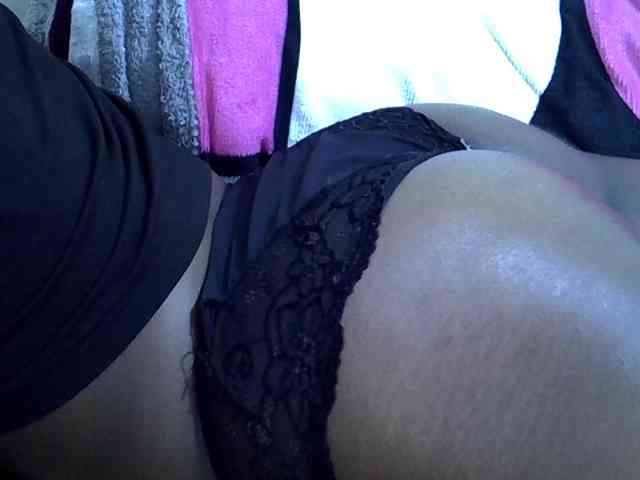 Sweetpie51 webcam