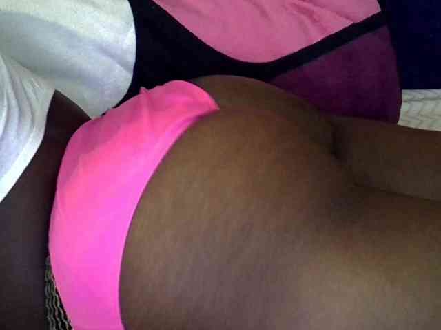 Sweetpie51 webcam