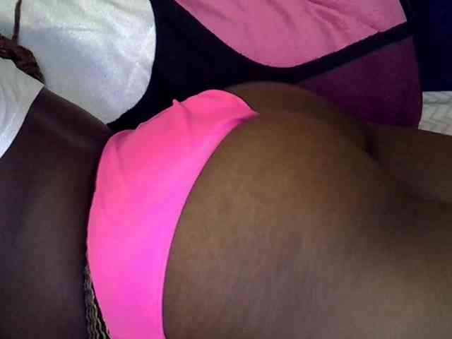 Sweetpie51 webcam
