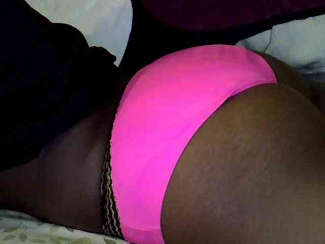 Sweetpie51 webcam