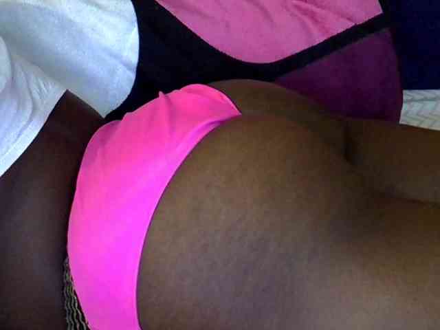 Sweetpie51 webcam