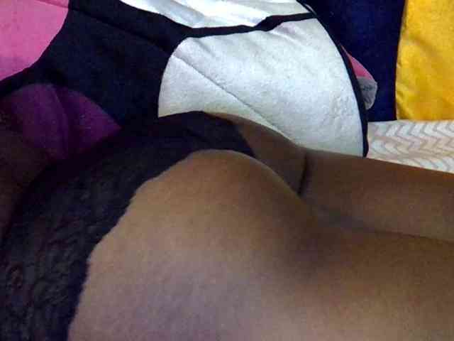 Sweetpie51 webcam