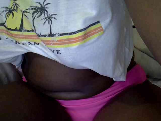 Sweetpie51 webcam