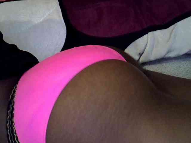 Sweetpie51 webcam