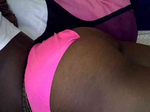 Sweetpie51 webcam