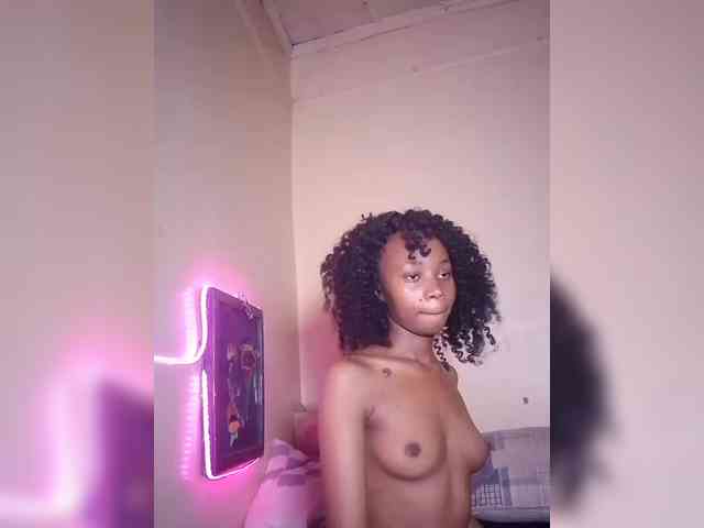 Xoxo88cum-1 webcam