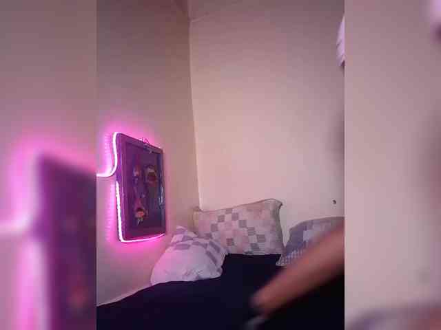 Xoxo88cum-1 webcam