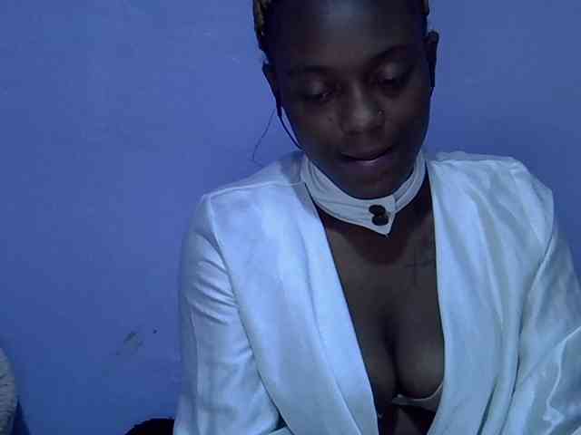 Ebonysexy99 webcam