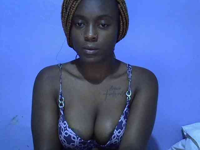 Ebonysexy99 webcam