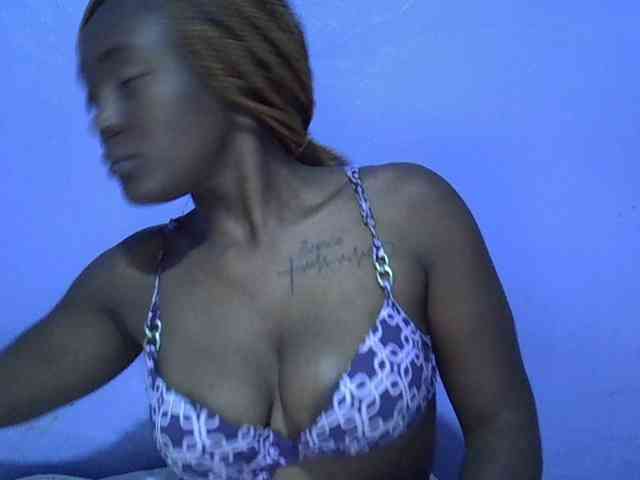 Ebonysexy99 webcam