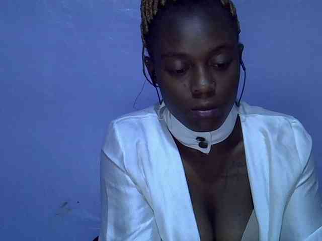 Ebonysexy99 webcam