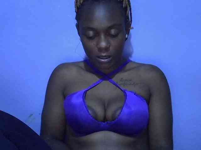 Ebonysexy99 webcam