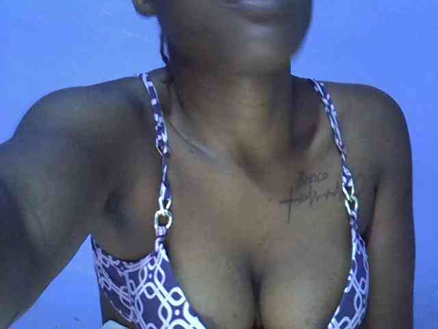 Ebonysexy99 webcam