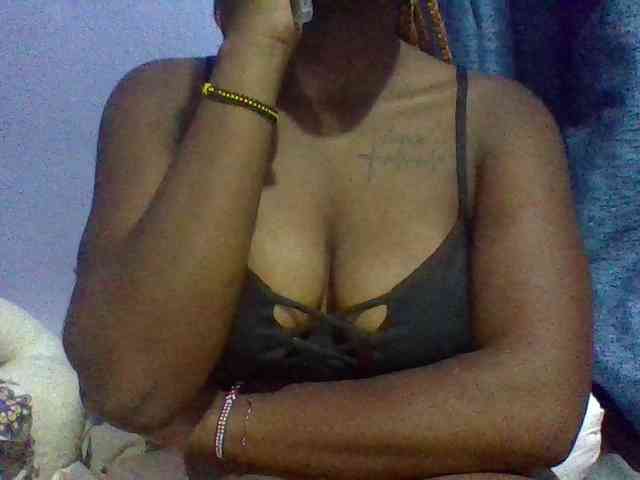 Ebonysexy99 webcam