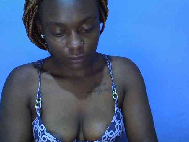 Ebonysexy99 webcam