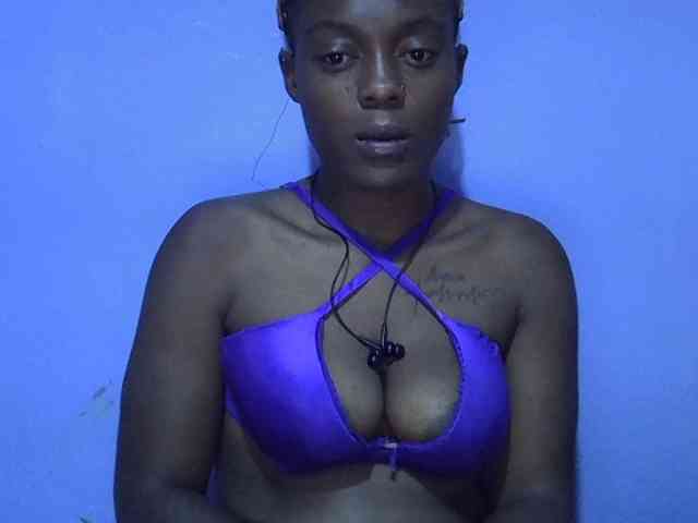 Ebonysexy99 webcam