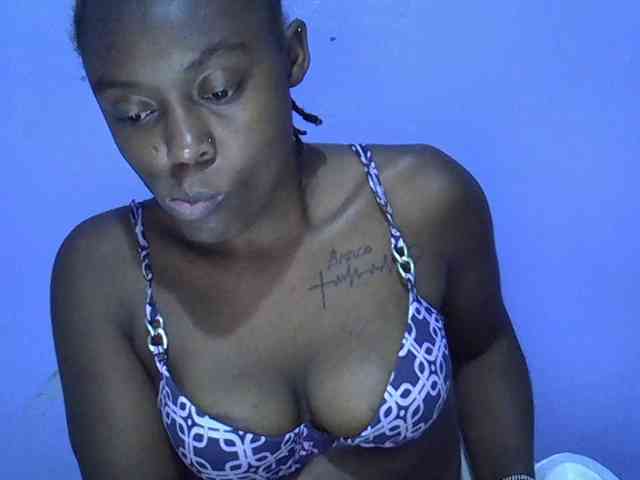 Ebonysexy99 webcam