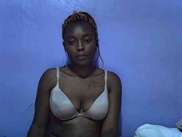Ebonysexy99 webcam