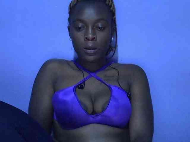 Ebonysexy99 webcam