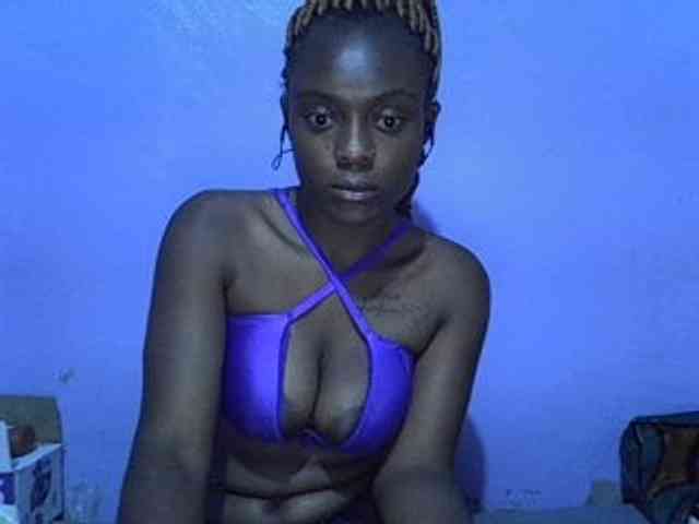 Ebonysexy99 Live Webcam on BongaCams