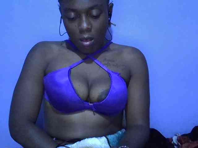 Ebonysexy99 webcam