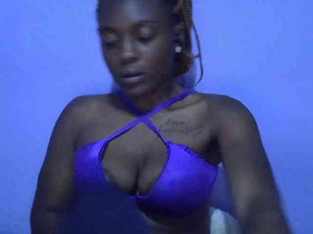 Ebonysexy99 webcam