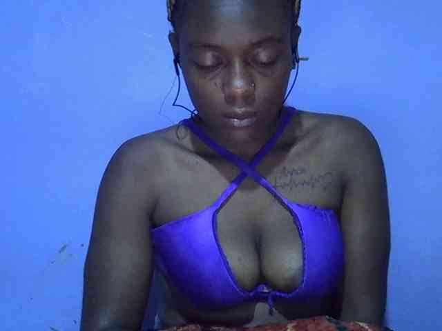 Ebonysexy99 webcam