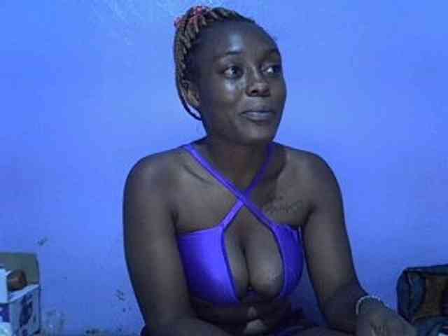 Ebonysexy99 Live Webcam on BongaCams