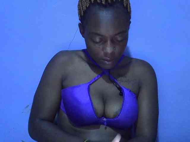 Ebonysexy99 webcam