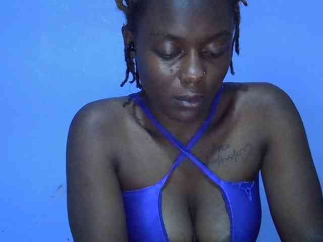 Ebonysexy99 webcam