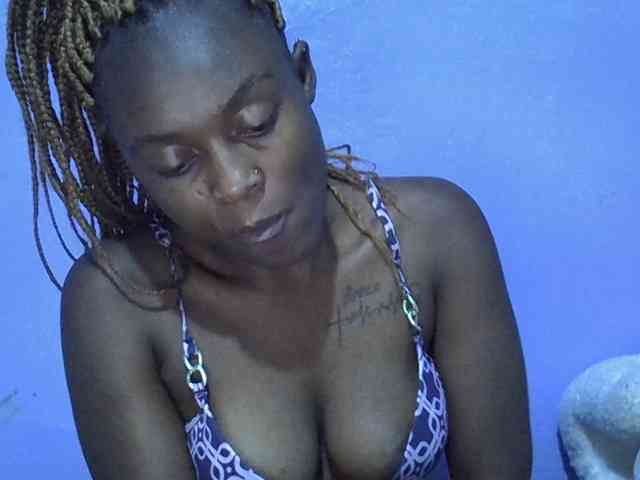 Ebonysexy99 webcam
