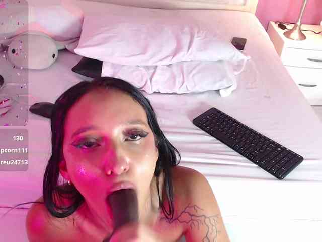 SamantaKane webcam