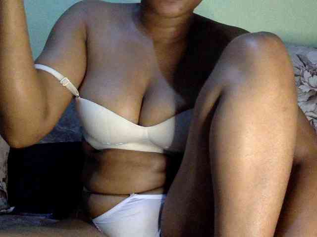 Amandacute Live Webcam on BongaCams