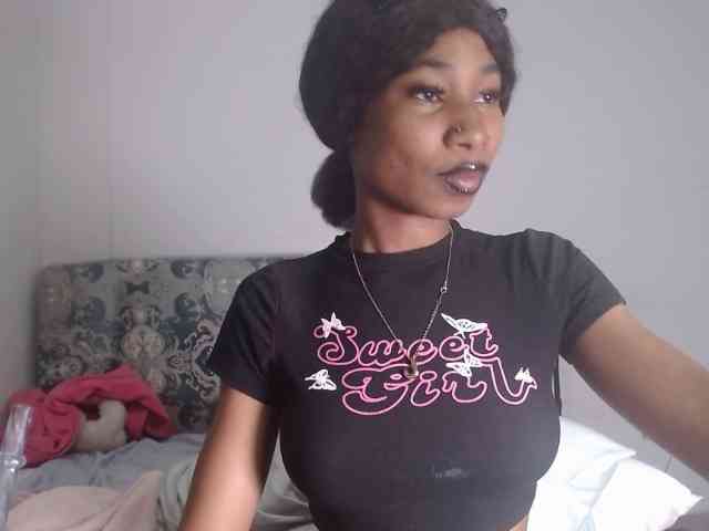 video chatroom MonaKeys