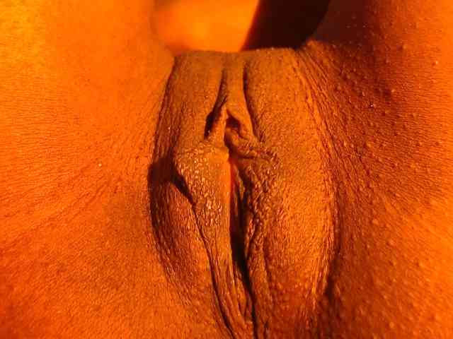 Mona_Keyis webcam