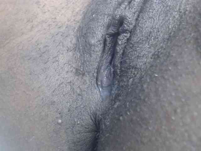 Mona_Keyis webcam